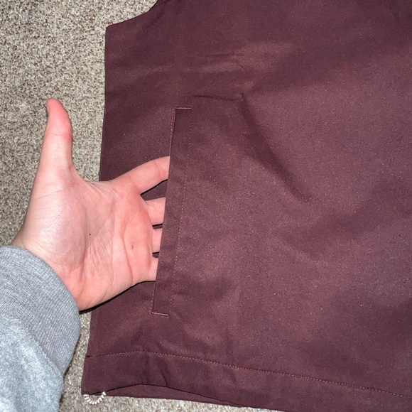 NWT brown nike button up vest, Size M - Picture 3 of 5